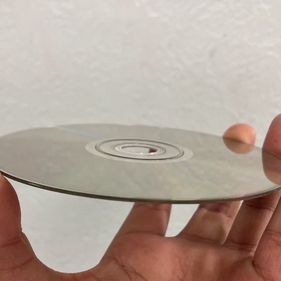 Cobra Kai Season 4 Complete Season - Picture 8 of 12